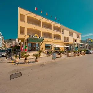 Hotel Riva Del Sole, Cefalù