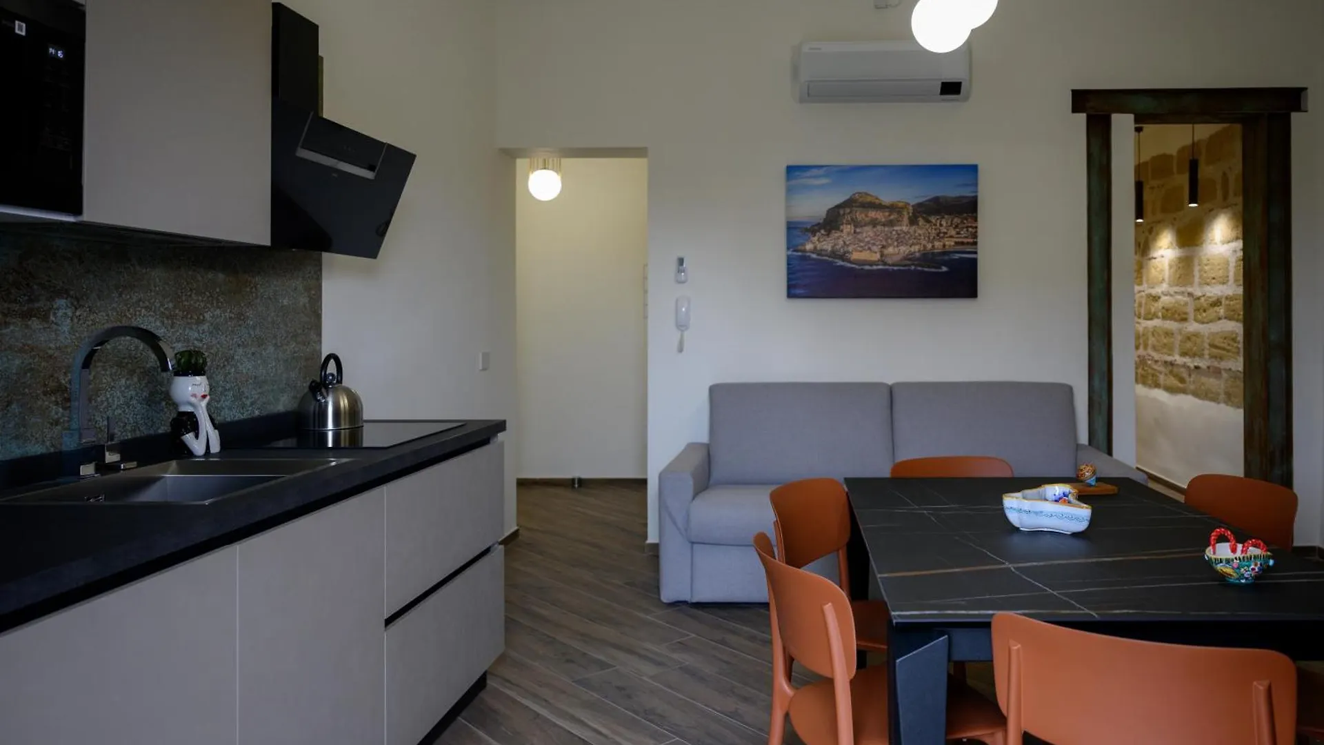 Incao Holiday La Strummula House Cefalù Italien